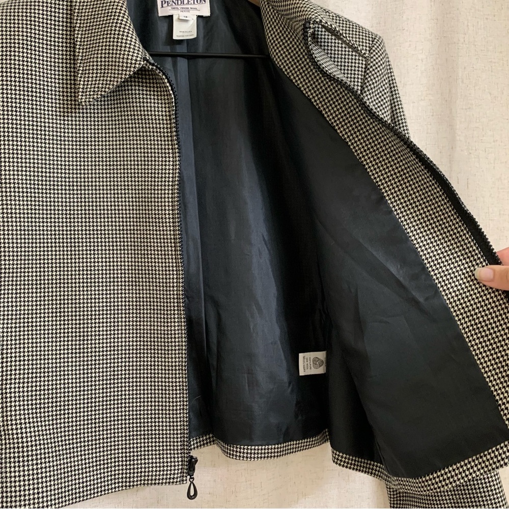 Pendleton Women’s Vintage Woolmark Houndstooth Cr… - image 7